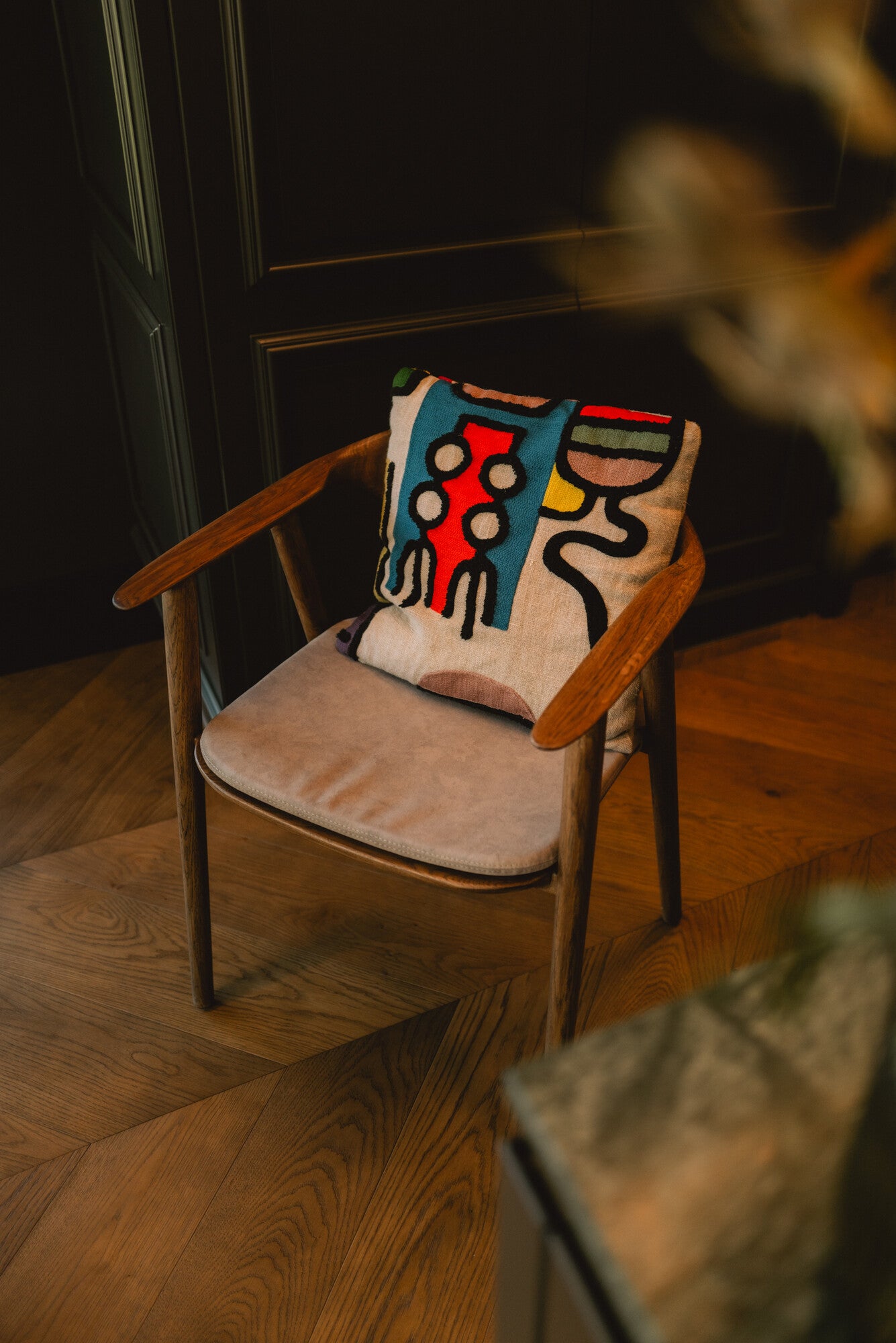 Chair Brolo