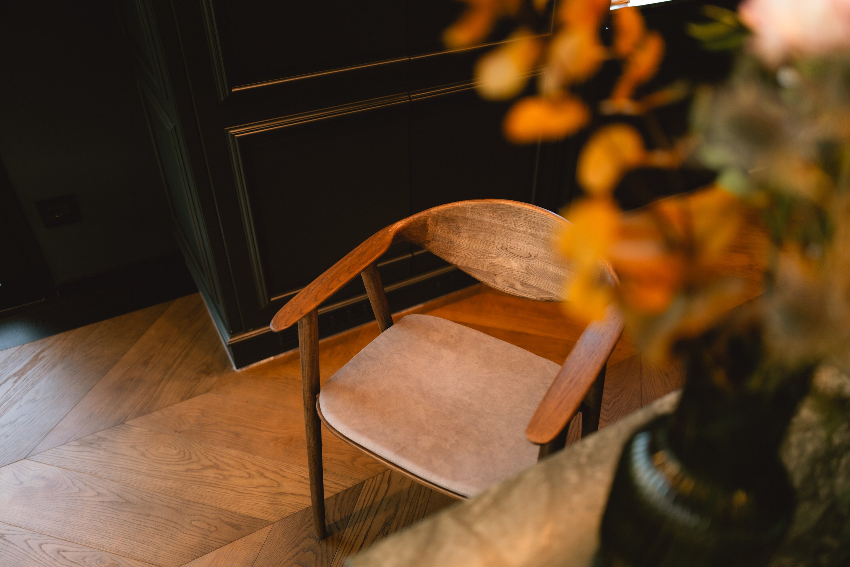 Chair Brolo